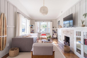 Topaz By AvantStay Adorable Cottage Walking Distance to Beach w Large Patio